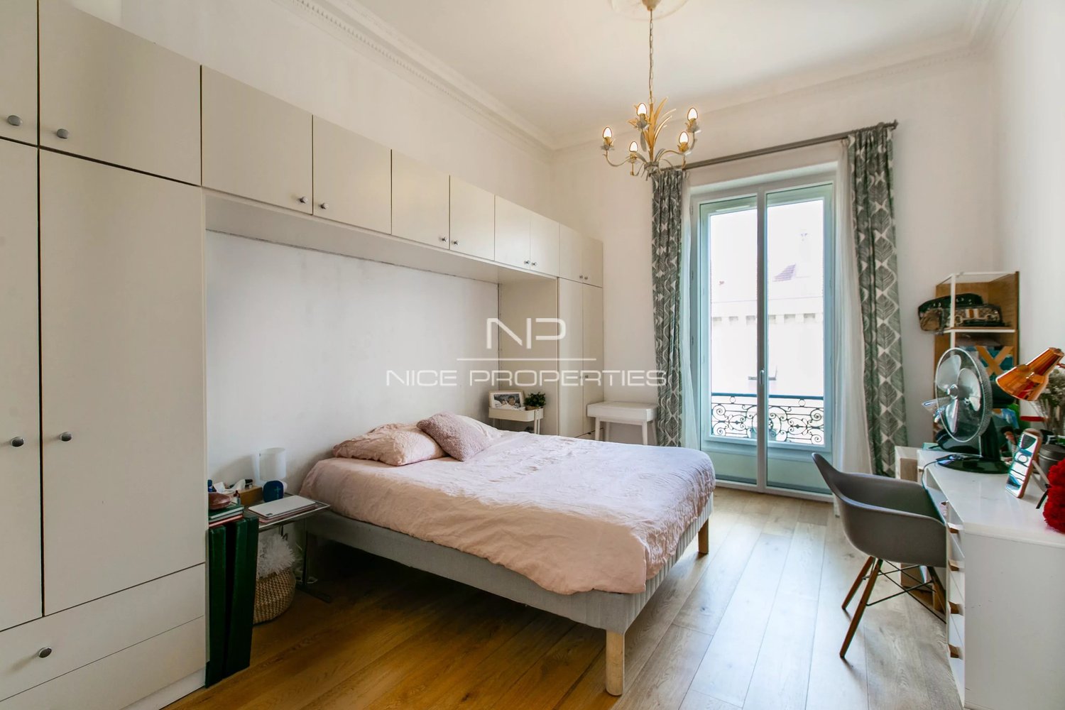 Property photo in Carre d'Argent
