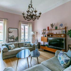 Property in Carre d'Argent