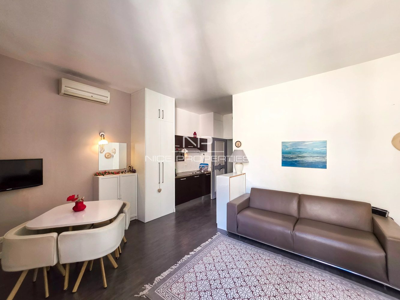 Property photo in Carre d'Argent