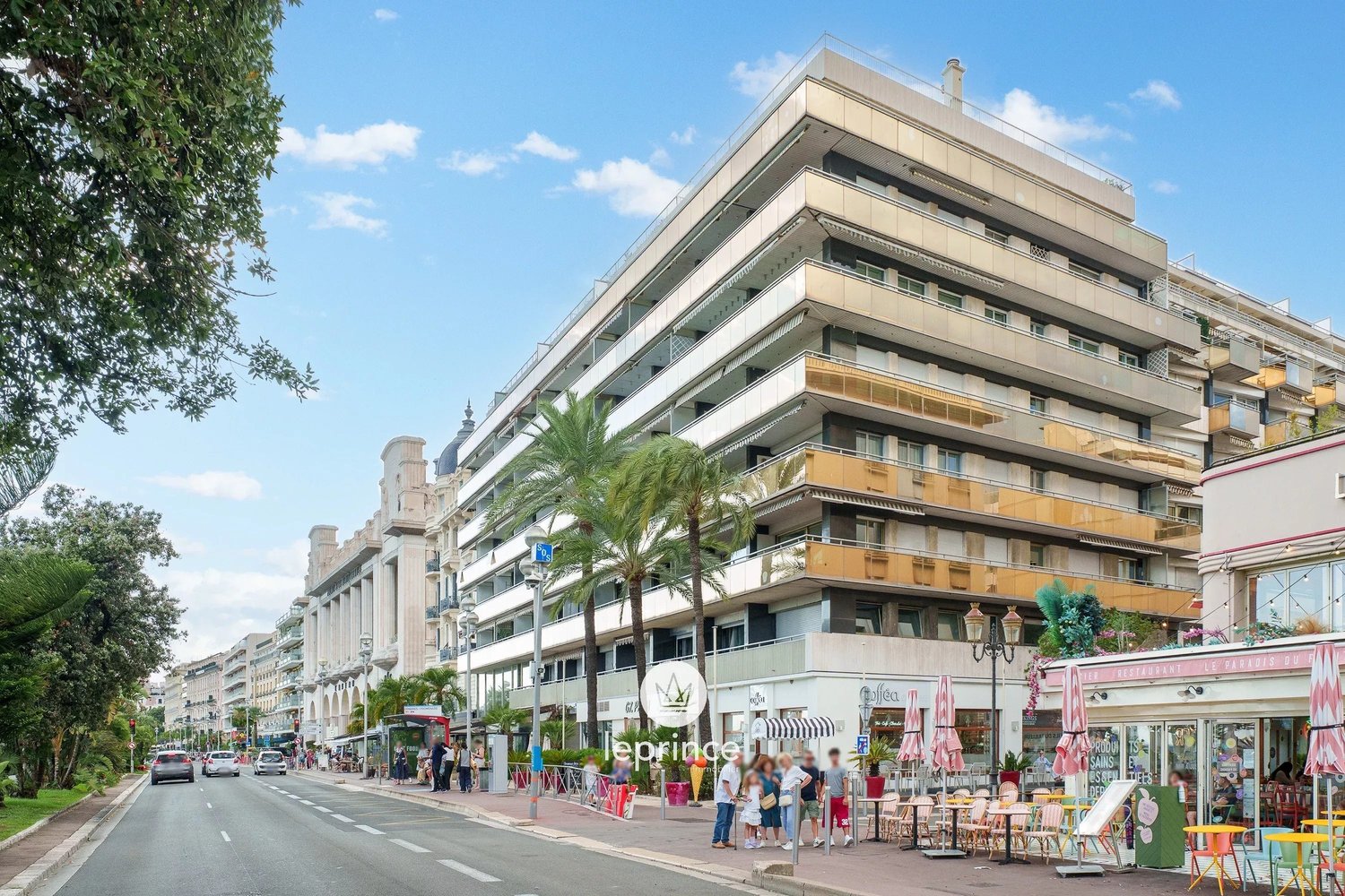 Property photo in Carre d'Or