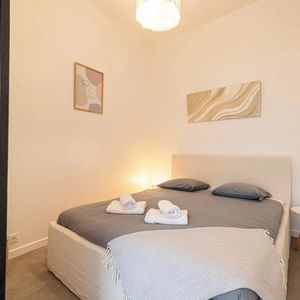 Property in Carre d'Or