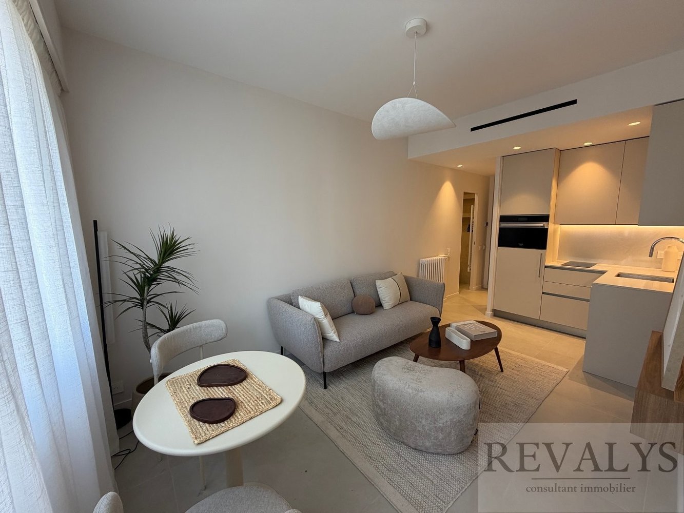 Property photo in Carre d'Or