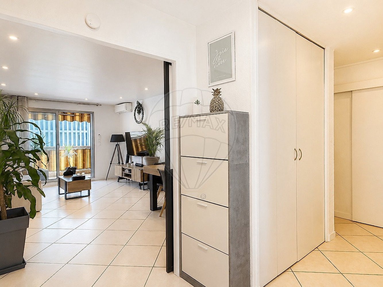 Property photo in Carre d'Or
