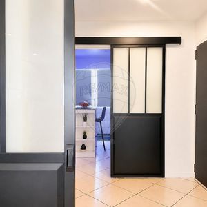 Property in Carre d'Or