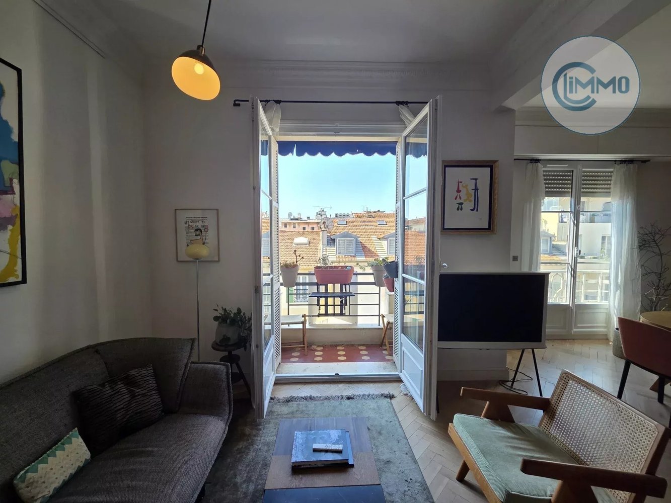 Property photo in Carre d'Or