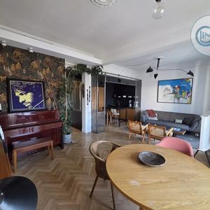 Property in Carre d'Or