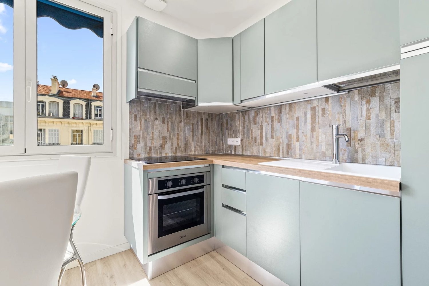 Property photo in Carre d'Or