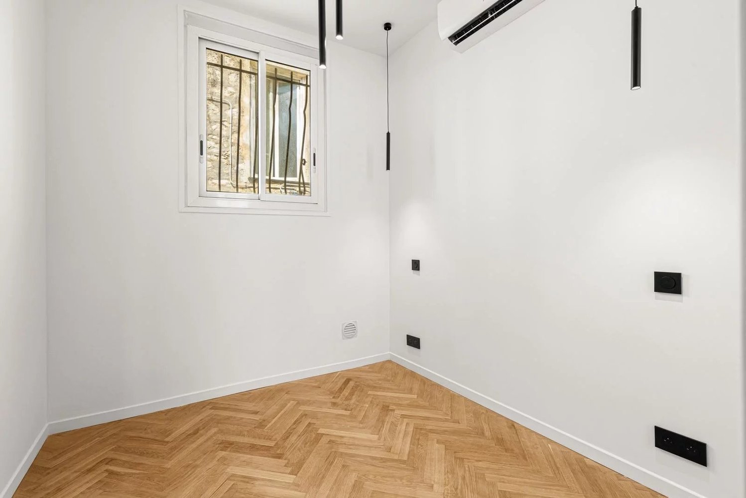 Property photo in Carre d'Or