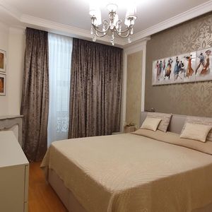 Property in Carre d'Or