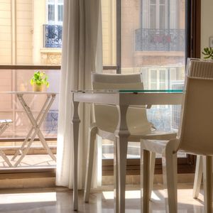 Property in Carre d'Or