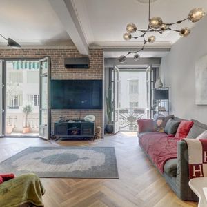 Property in Musicians Quarter