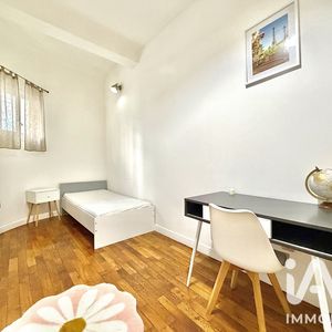Property in Musicians Quarter