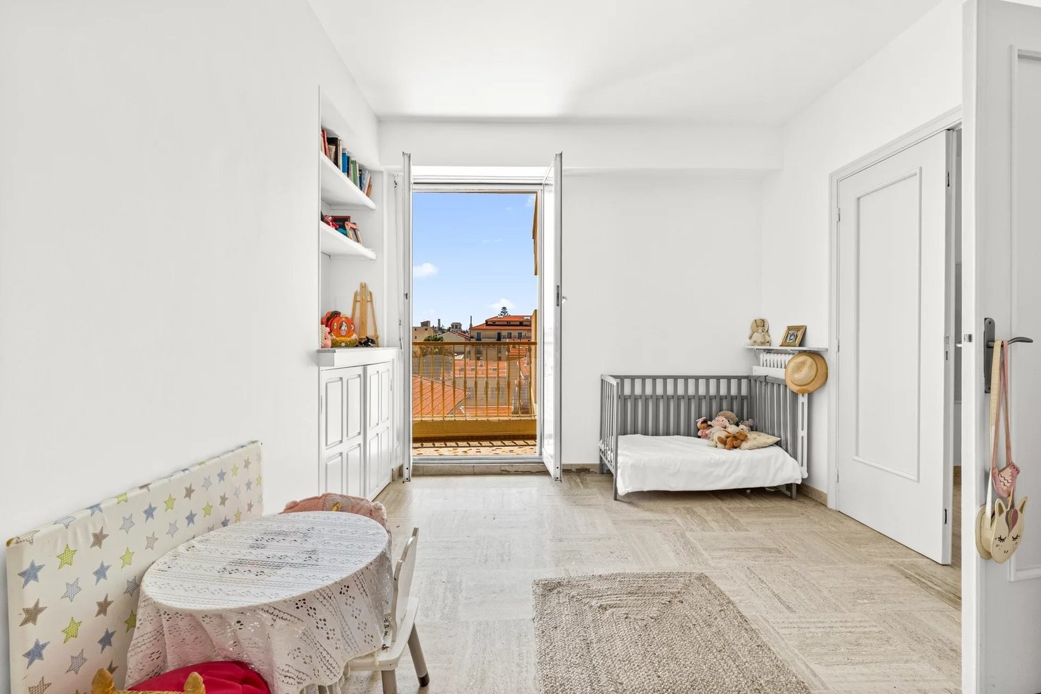 Property photo in Musicians Quarter