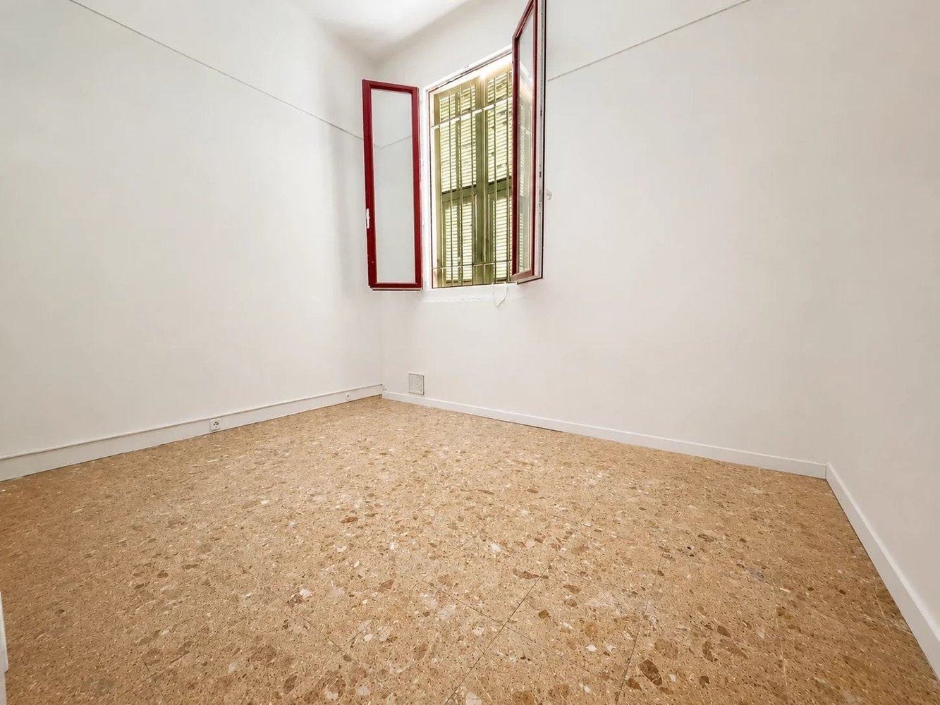 Property photo in Port