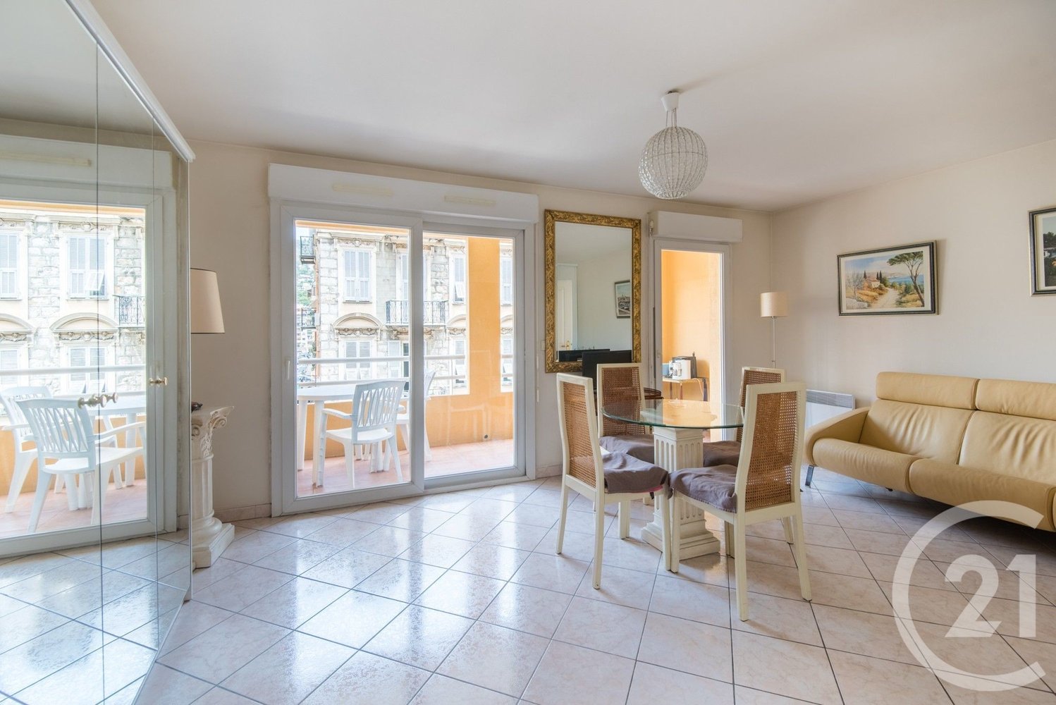 Property photo in Port