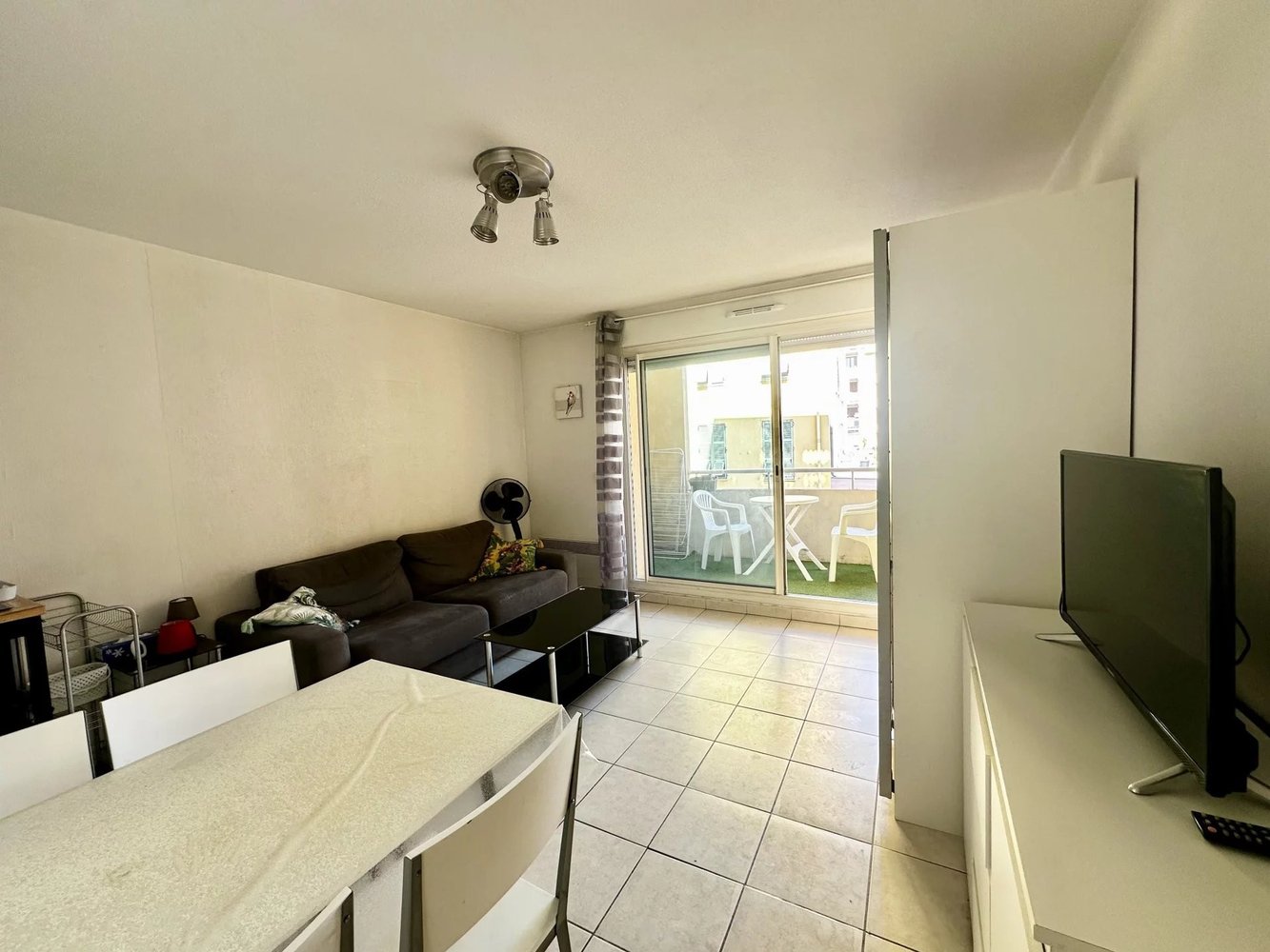 Property photo in Port