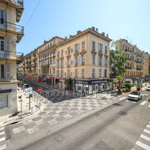Property in Carre d'Argent