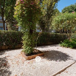 Property in Carre d'Argent