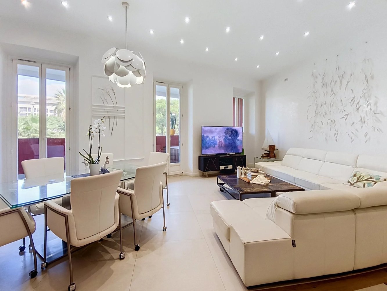 Property photo in Carre d'Argent