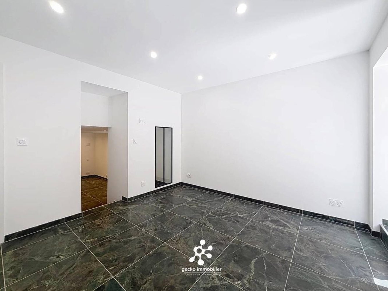 Property photo 3 in Carre d'Argent