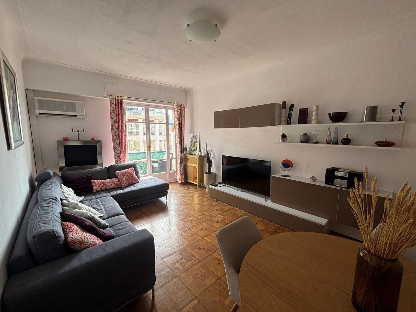 Property photo 1 in Carre d'Argent