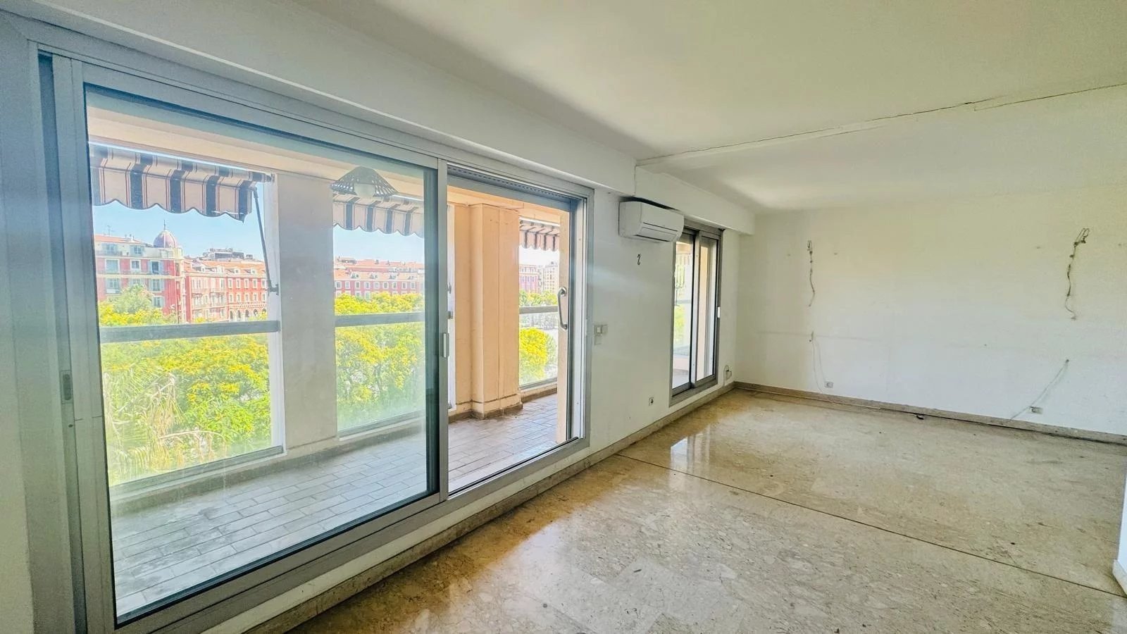 Property photo 5 in Carre d'Argent
