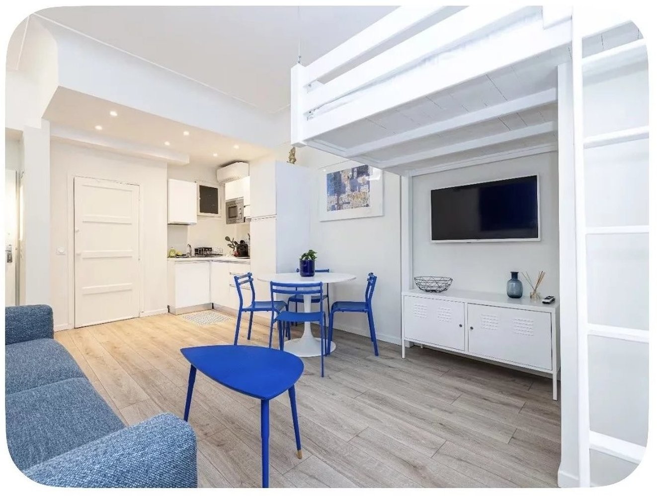Property photo in Carre d'Or