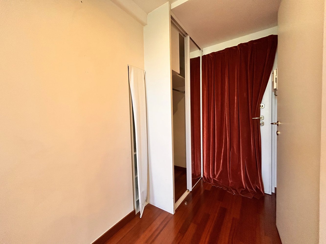 Property photo in Carre d'Or