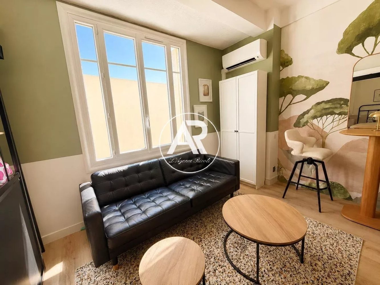 Property photo in Carre d'Or