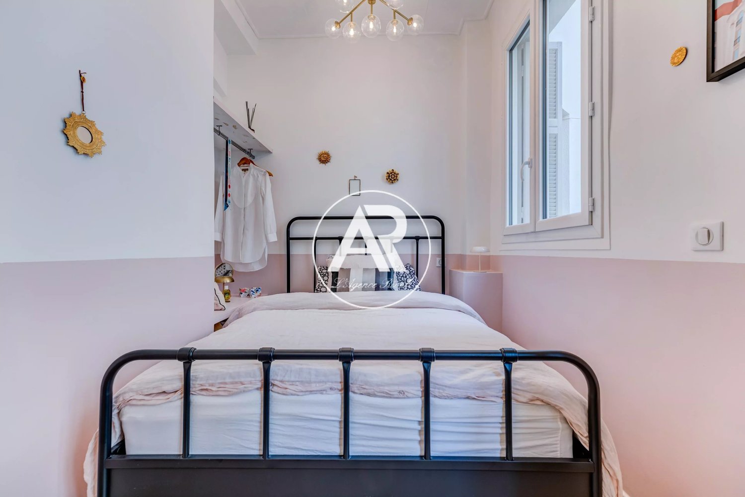 Property photo in Carre d'Or