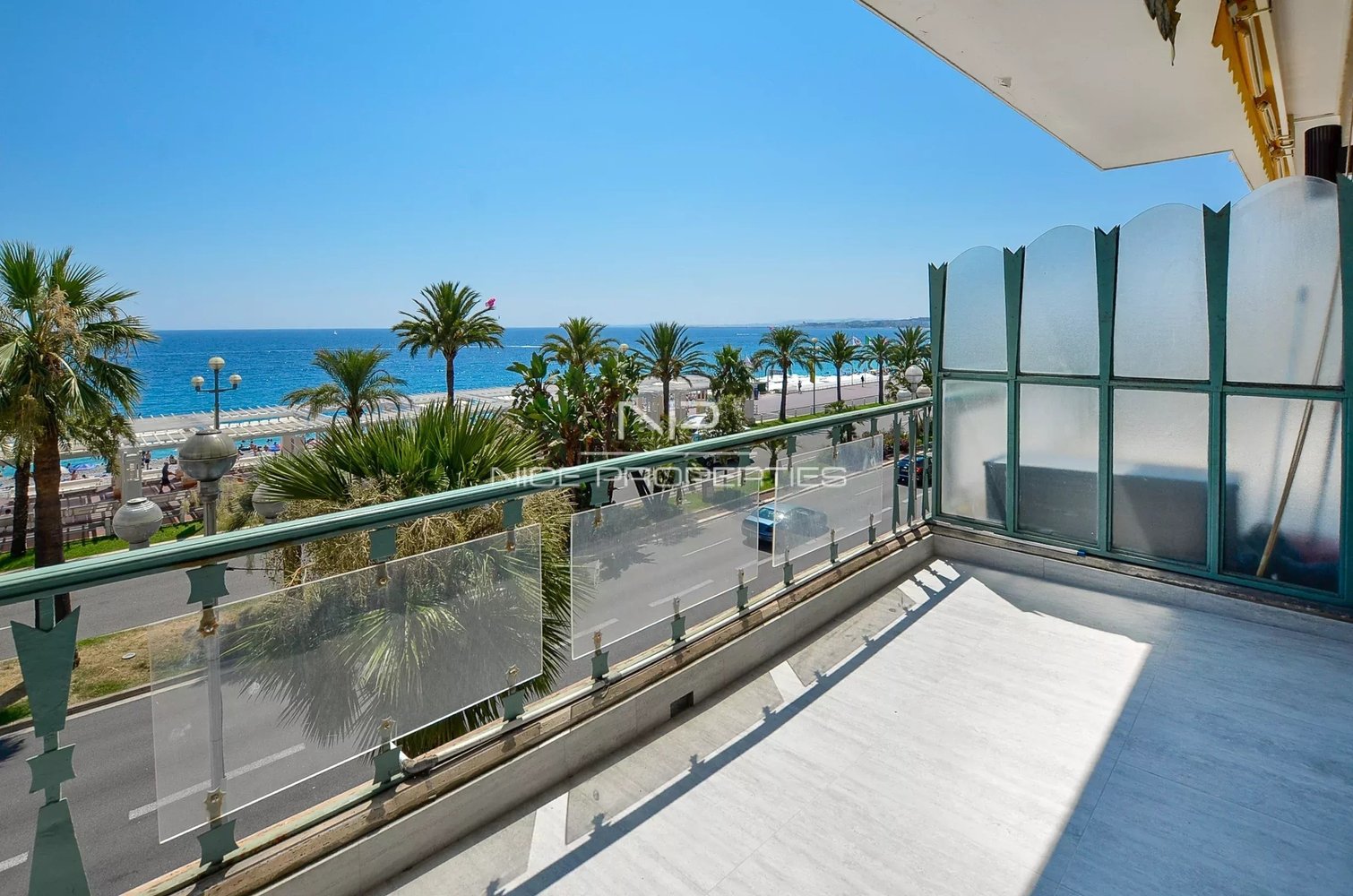 Property photo in Carre d'Or
