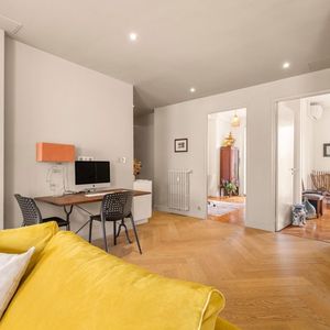 Property in Carre d'Or