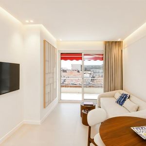 Property in Carre d'Or