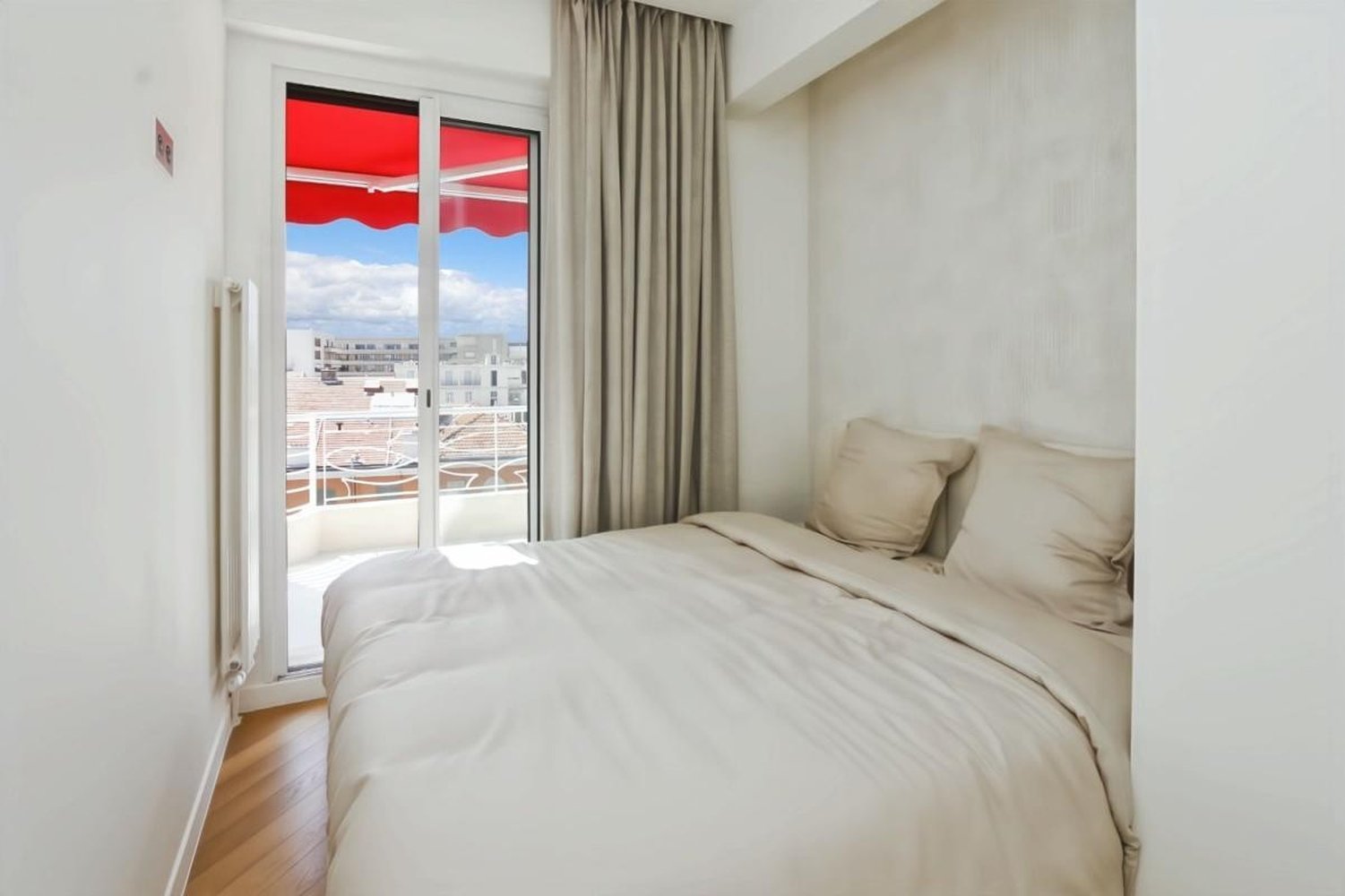 Property photo in Carre d'Or