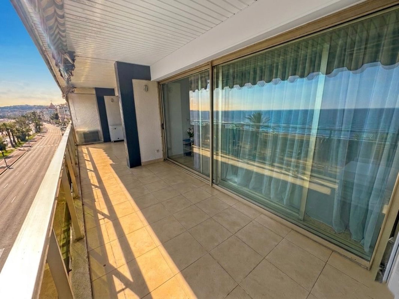 Property photo in Carre d'Or