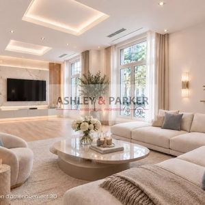 Property in Carre d'Or