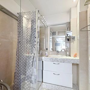 Property in Carre d'Or