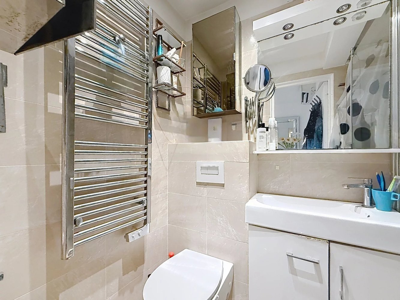 Property photo in Carre d'Or