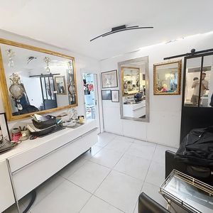 Property in Carre d'Or