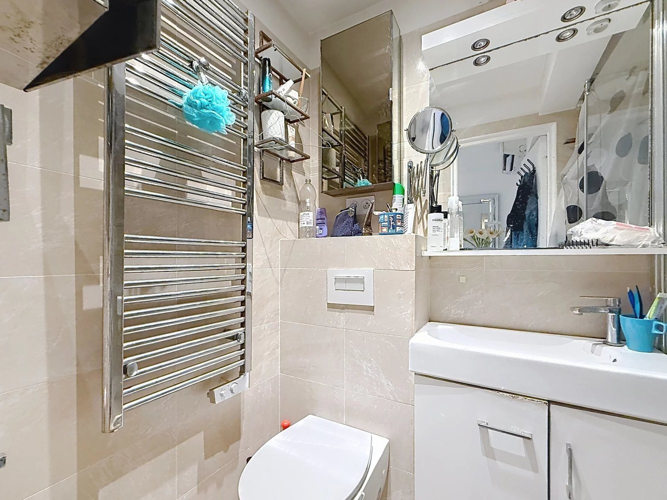 Property photo in Carre d'Or