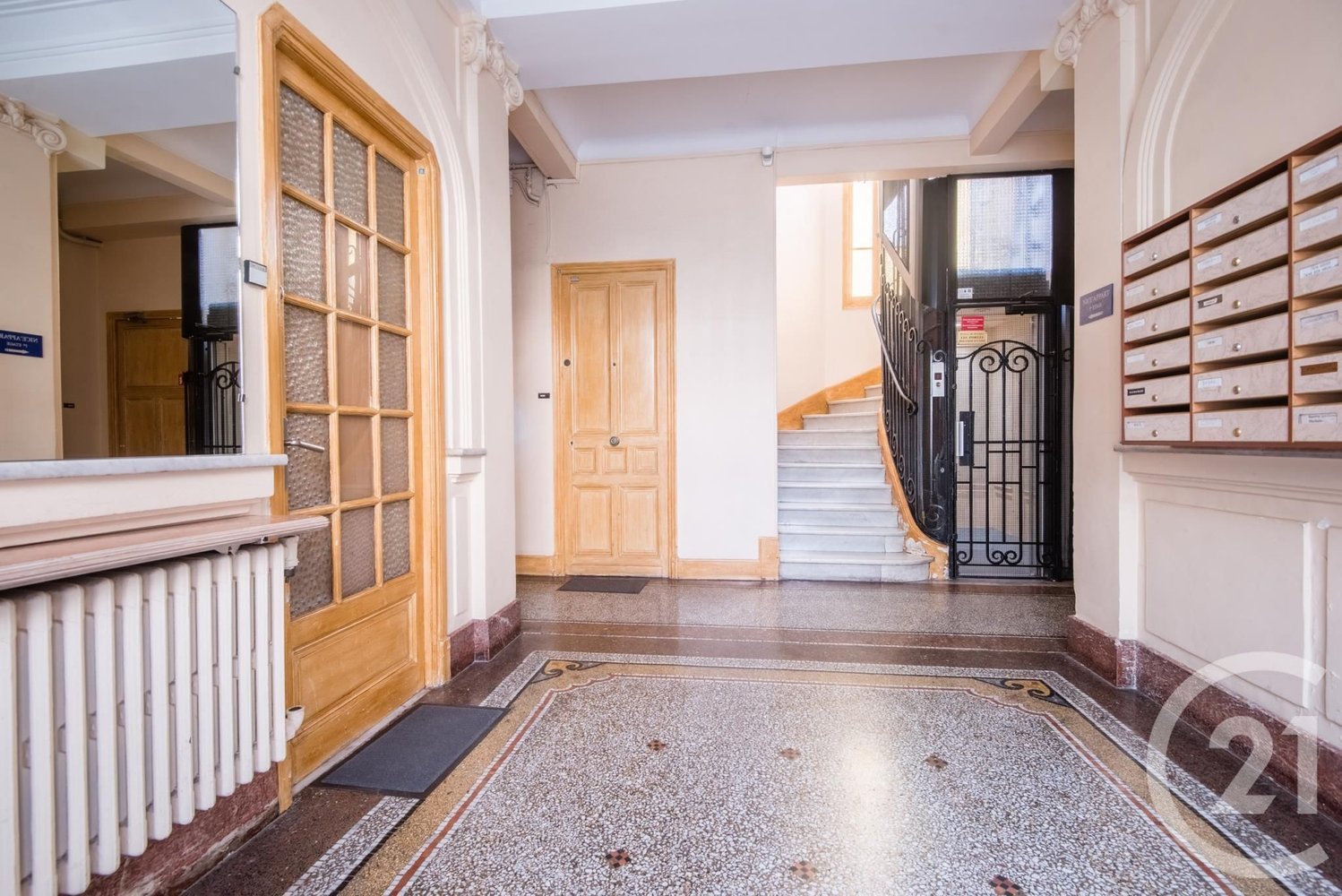 Property photo in Carre d'Or