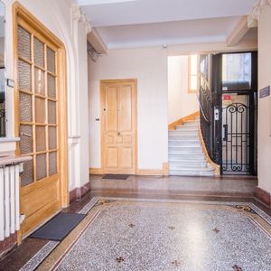 Property in Carre d'Or