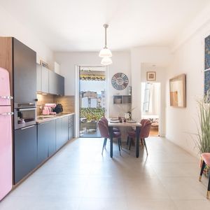 Property in Carre d'Or