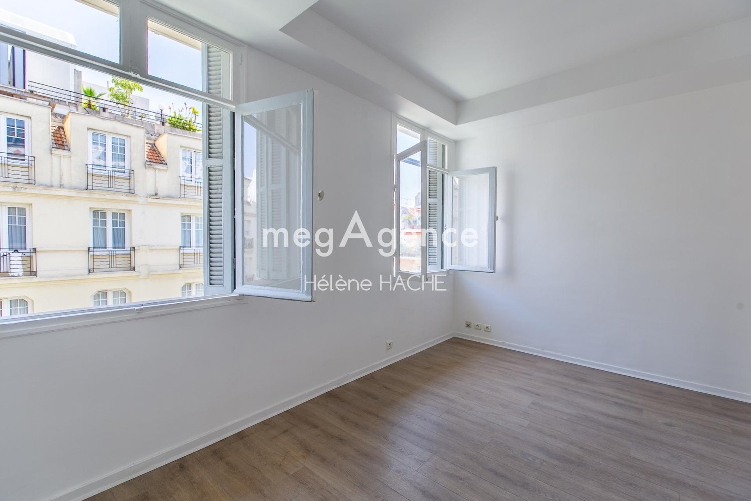 Property photo 3 in Carre d'Or