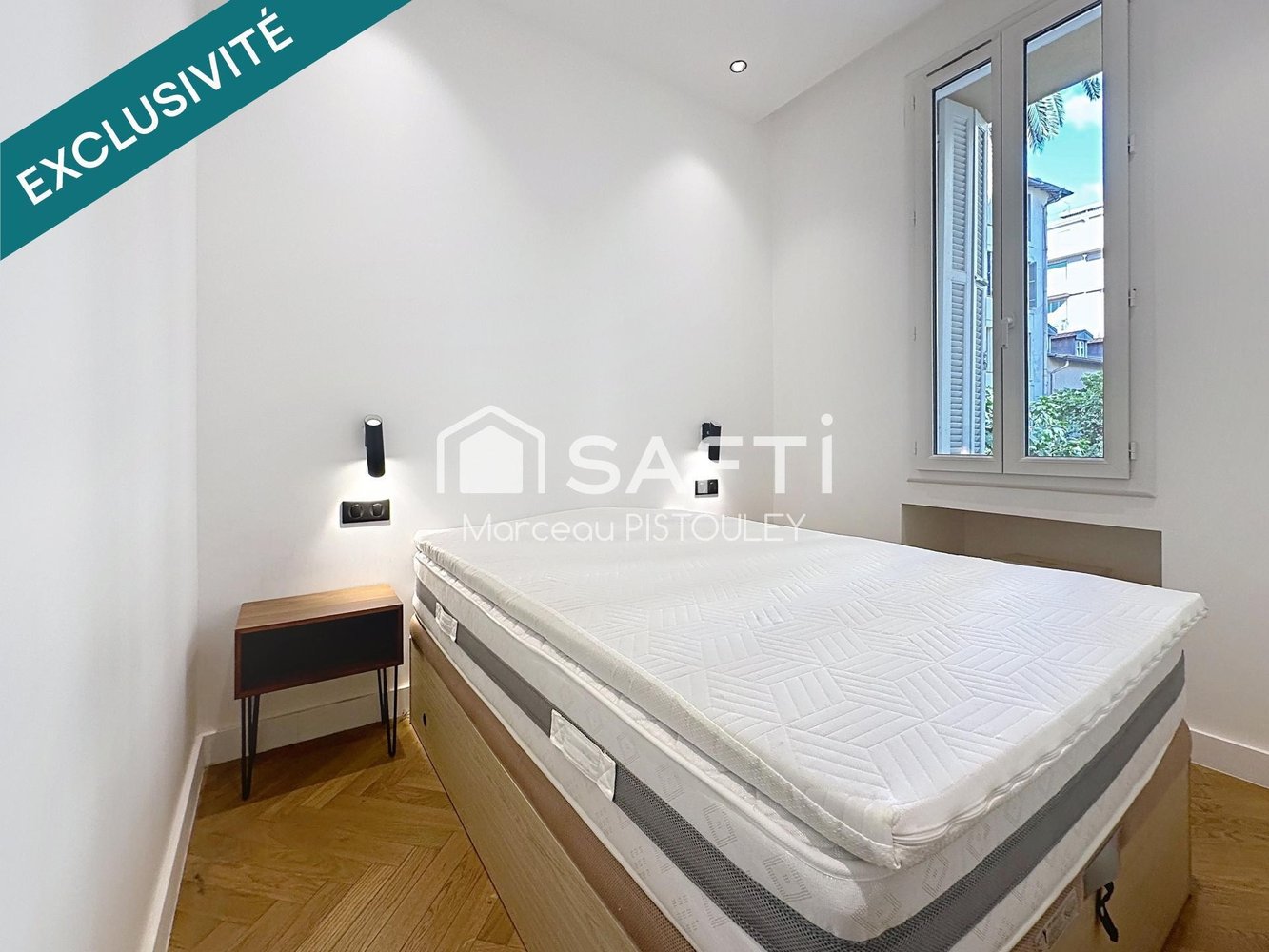 Property photo 4 in Carre d'Or