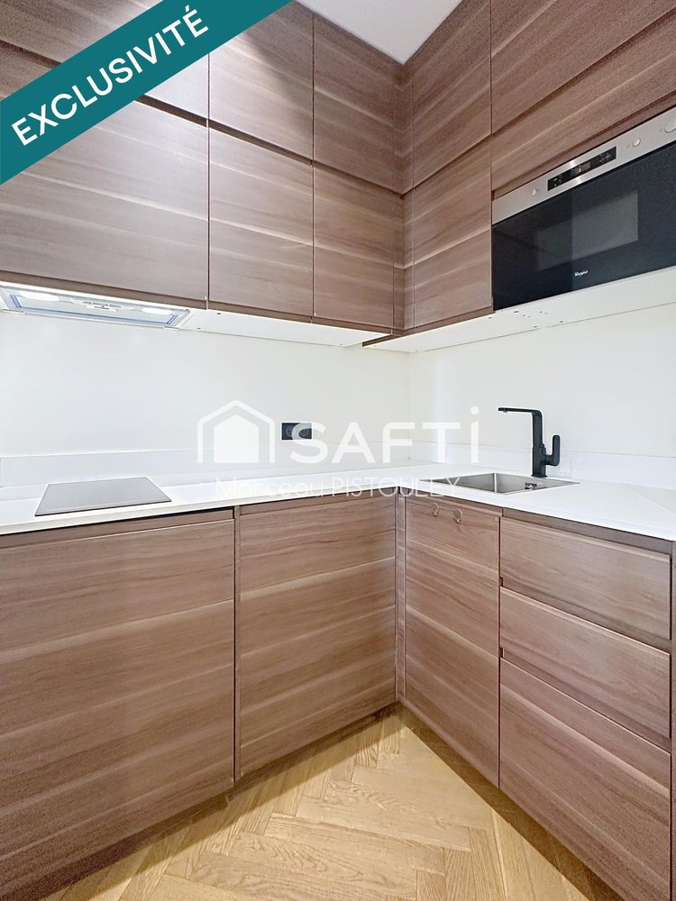 Property photo 5 in Carre d'Or