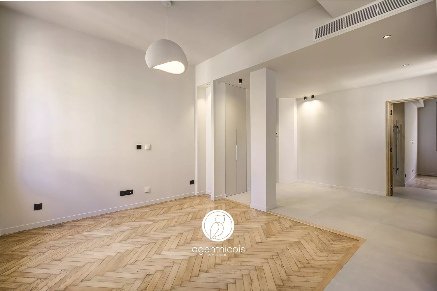 Property photo 8 in Carre d'Or