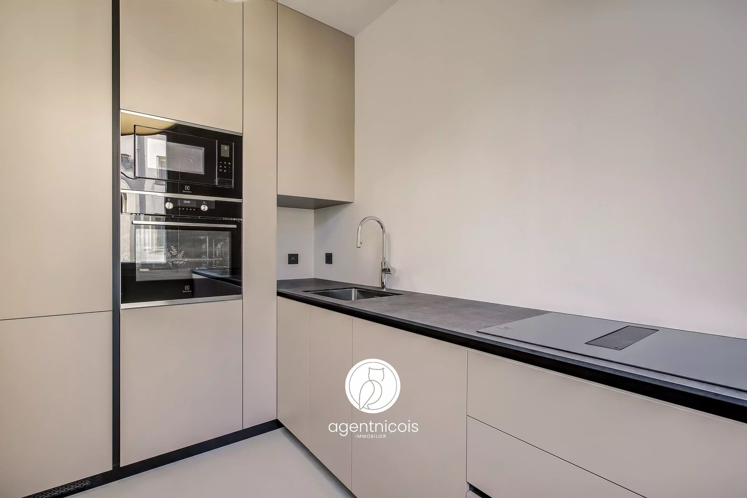 Property photo 9 in Carre d'Or