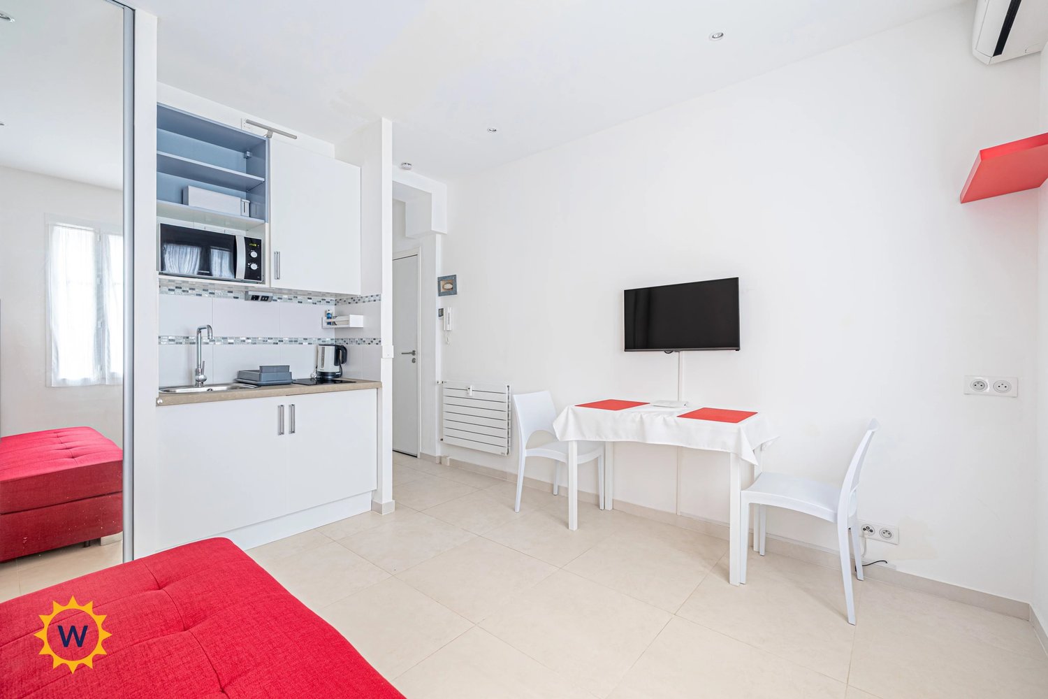 Property photo 4 in Carre d'Or