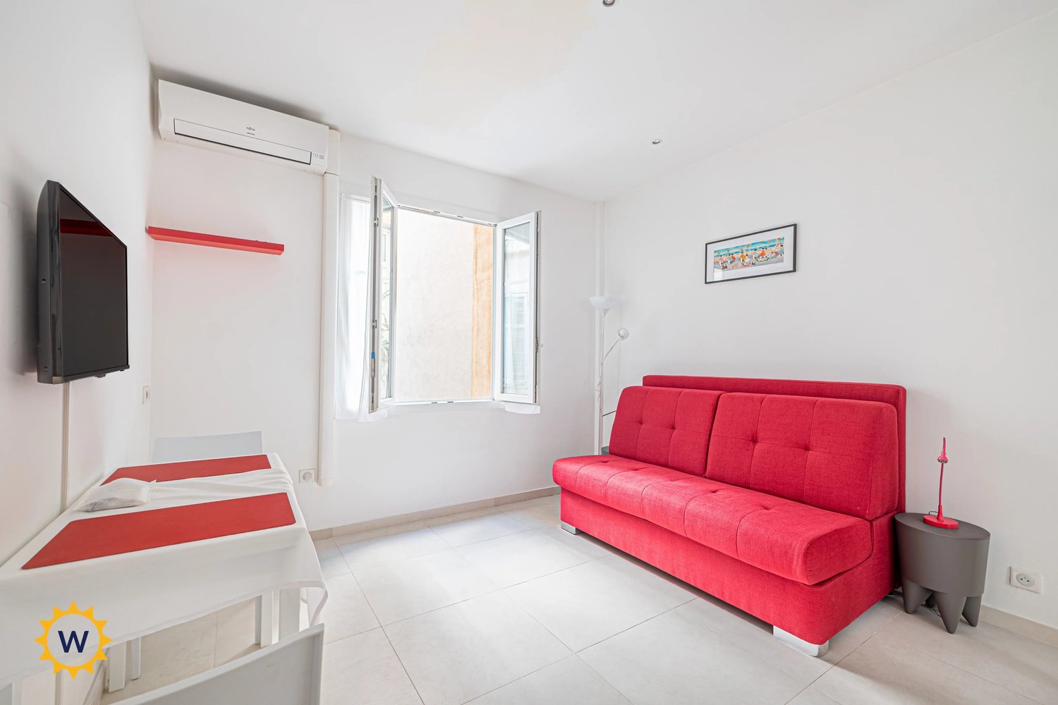 Property photo 2 in Carre d'Or